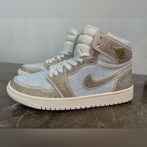 Mens Size 8.5: Custom White, Tan & Gold Rhinestone Nike Air Jordan 1